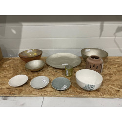 1 Jule Lot med 10 stk Super fine Porcelæns fade og skåle