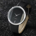Quartz Dame Ur i elegant Design i Sort & Hvid